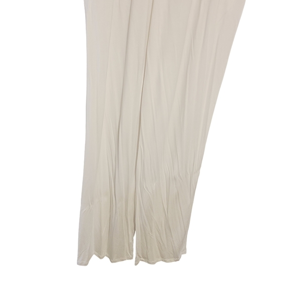 Hybrid & Company | Women's White High Waist Wide Legged Jumpsuit (Size 1X) - Picture 6 of 14